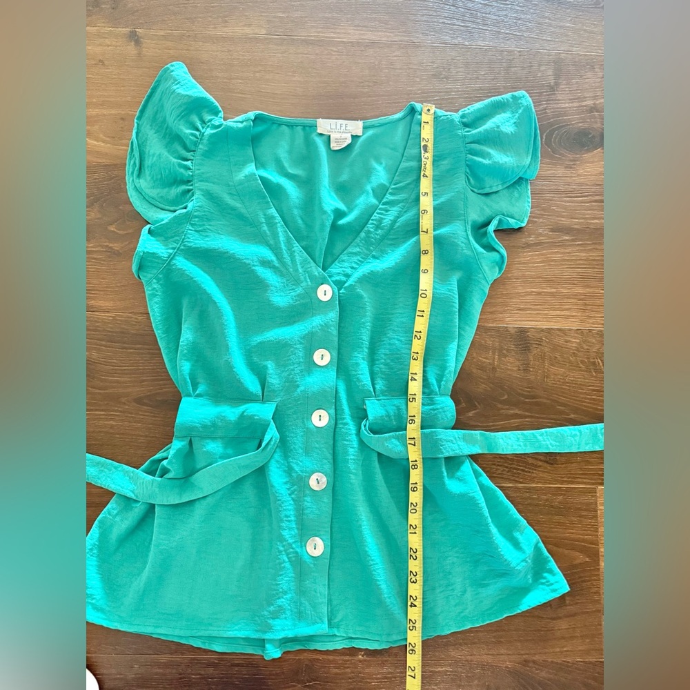 Vibrant Green Button-Down Blouse - image 7